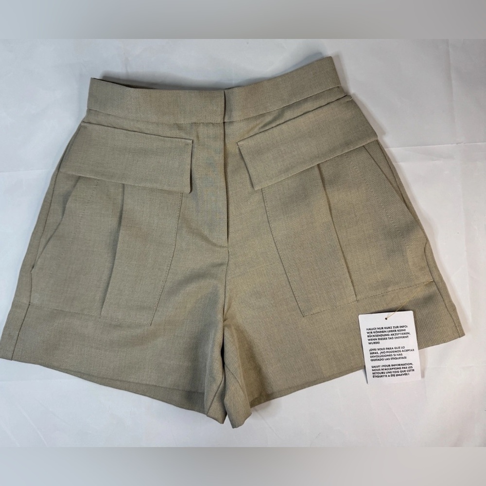 NWT Miss Selfridge Utility Cargo Tailored Shorts in Beige - ASOS - Size US 0